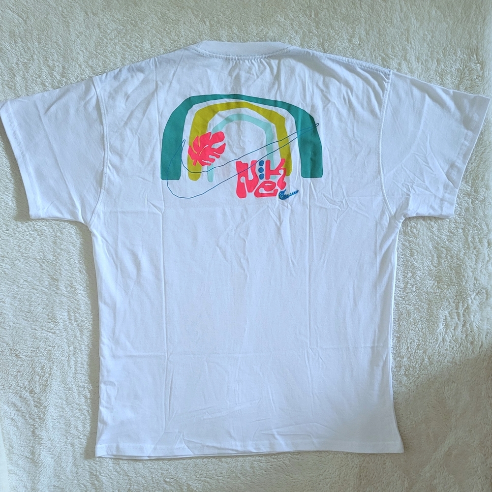 Nike👟 Abstract Graphic Tee👕 - NWT